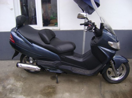 Suzuki Burgman 250